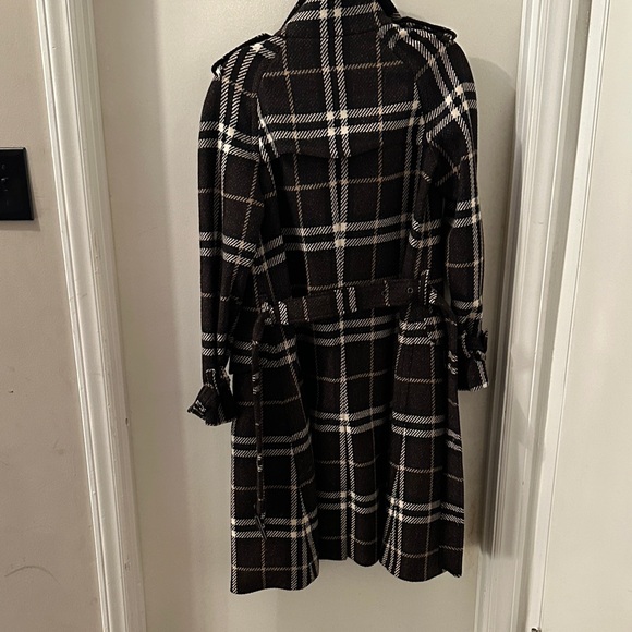 Burberry wool blend Checkered Trench Coat - Picture 10 of 10